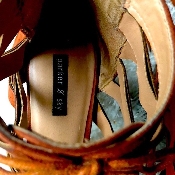 PARKER & SKY 🧡 HEELS - Picture 5 of 10